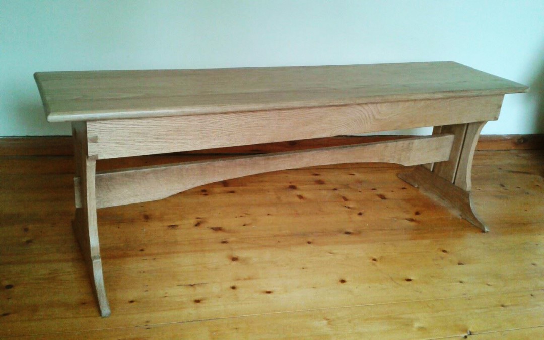 Mainc Dderw | Oak Bench