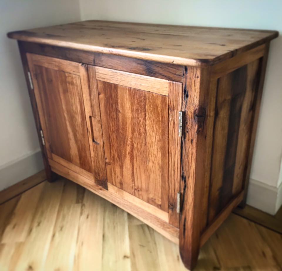 Cwpwrdd Kanu – Kanu Cupboard